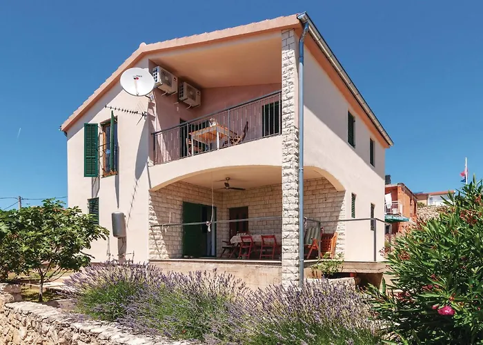 Appartamento One-bedroom In *